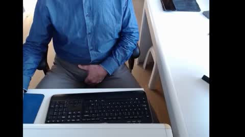 dutchpornking2 online show from 03/01/26, 07:43