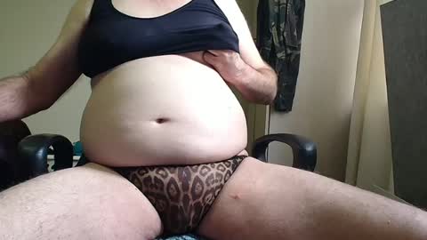 Snapshot of dv8man70 chatting on 08/01/26, 12:43 dv8man70 online show from 08/01/26, 12:43