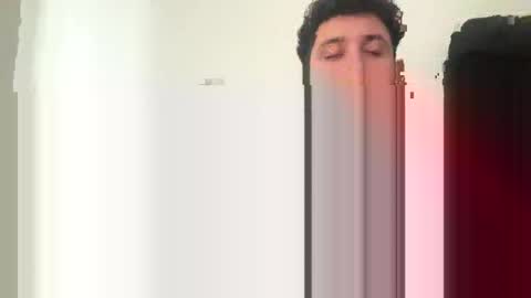 Snapshot of dvcknu52 chatting on 11/30/25, 07:18 dvcknu52 online show from 11/30/25, 07:18