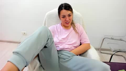 dayana online show from 01/03/25, 01:38