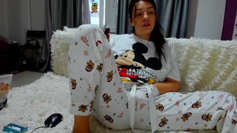 dayana online show from 02/03/25, 05:51