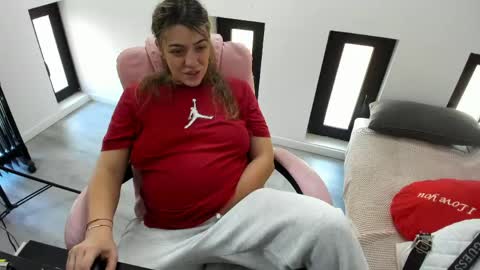 dayana online show from 04/20/26, 05:10