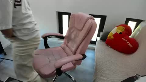 dayana online show from 04/23/26, 04:57