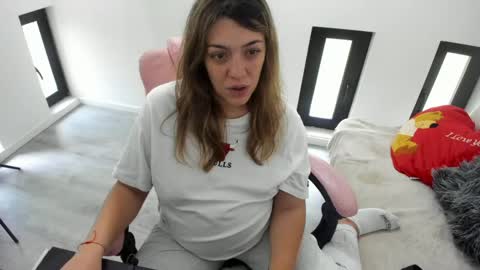 Snapshot of dyanakaylin chatting on 05/21/26, 05:25 dayana online show from 05/21/26, 05:25
