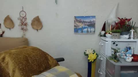 Dyanne online show from 02/12/25, 07:35