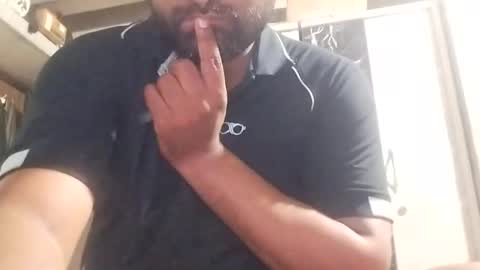 Rockhandsome online show from 04/18/26, 05:17