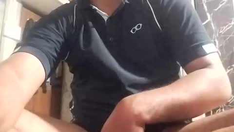 Rockhandsome online show from 04/20/26, 08:54