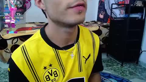 Snapshot of dylan__fun18 chatting on 09/19/25, 07:58 Dylan 3 online show from 09/19/25, 07:58