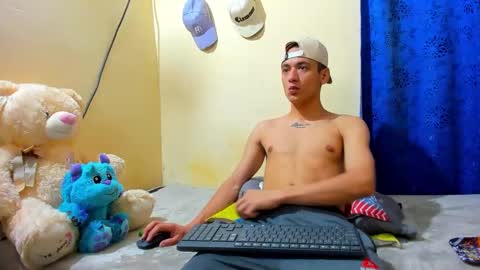 Snapshot of dylan_navas chatting on 11/02/25, 09:28 dylan_navas online show from 11/02/25, 09:28