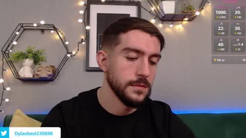 Snapshot of dylan_starxx chatting on 12/26/24, 04:25 Dylan online show from 12/26/24, 04:25
