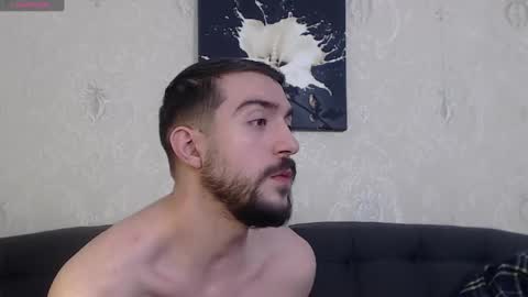 Snapshot of dylan_starxx chatting on 01/05/25, 05:20 Dylan online show from 01/05/25, 05:20