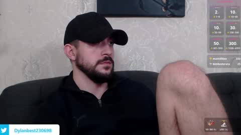 Snapshot of dylan_starxx chatting on 01/14/25, 02:50 Dylan online show from 01/14/25, 02:50