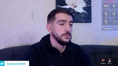 Snapshot of dylan_starxx chatting on 01/31/25, 03:52 Dylan online show from 01/31/25, 03:52
