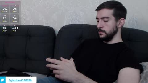 Snapshot of dylan_starxx chatting on 03/01/25, 11:58 Dylan online show from 03/01/25, 11:58