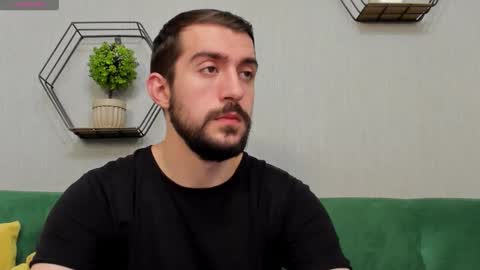 Dylan online show from 11/17/25, 01:33