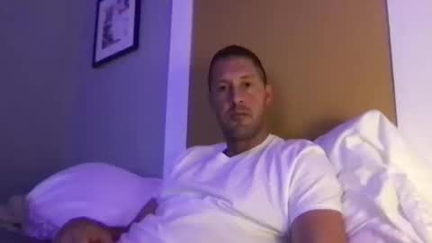 Dylans ThicK online show from 10/15/25, 04:01