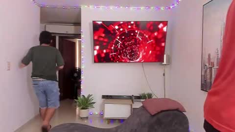 Snapshot of dylanbisex_hot chatting on 12/18/24, 04:06 Mod Dylan Lilith Alan and Drake online show from 12/18/24, 04:06