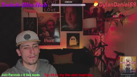 Snapshot of dylandaniel69 chatting on 01/28/25, 02:00 Dylan Daniel 7.8 online show from 01/28/25, 02:00