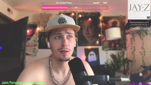 Snapshot of dylandaniel69 chatting on 03/07/25, 05:17 Dylan Daniel 7.8 online show from 03/07/25, 05:17