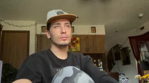 Snapshot of dylandaniel69 chatting on 09/09/25, 07:02 Dylan Daniel 7.8 online show from 09/09/25, 07:02