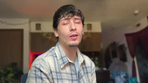 Snapshot of dylandaniel69 chatting on 10/05/25, 09:13 Dylan Daniel 7.8 online show from 10/05/25, 09:13