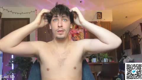 Dylan Daniel 7.8 online show from 11/02/25, 07:38