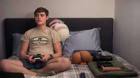 dylanfruits online show from 12/03/25, 11:14