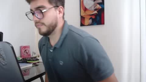 Snapshot of dylanhot10 chatting on 12/12/24, 09:04 dylanhot10 online show from 12/12/24, 09:04