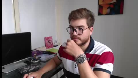 Snapshot of dylanhot10 chatting on 12/23/24, 08:25 dylanhot10 online show from 12/23/24, 08:25