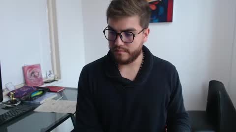 Snapshot of dylanhot10 chatting on 01/30/25, 08:10 dylanhot10 online show from 01/30/25, 08:10