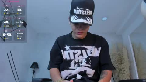 dylanroyce_ online show from 05/14/26, 01:18