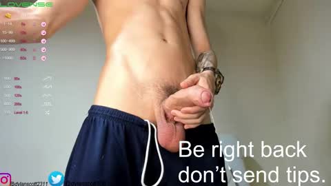 dylanscott_106 online show from 11/27/25, 06:54