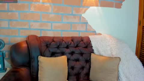 D Y L A N online show from 09/20/25, 12:00