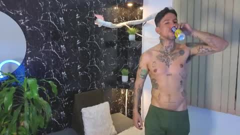 D Y L A N online show from 05/27/26, 03:14
