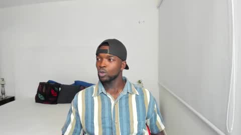 Dylan Taylor online show from 02/11/25, 06:51