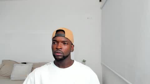 Dylan Taylor online show from 02/23/25, 03:24