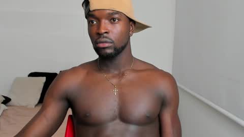 Dylan Taylor online show from 03/02/25, 06:48