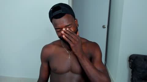 Dylan Taylor online show from 09/13/25, 04:34