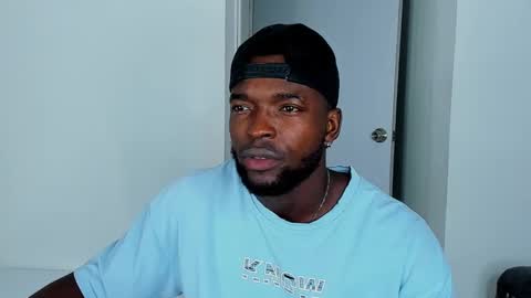 Dylan Taylor online show from 10/06/25, 03:48