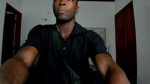 Dylan Taylor online show from 04/12/26, 06:35