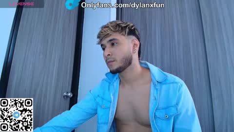 dylanxfun online show from 11/14/25, 08:18