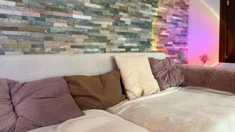 dymonted online show from 11/13/25, 10:25