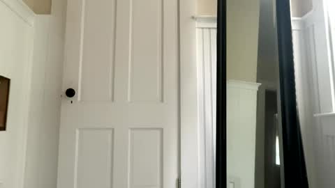 Dynasty online show from 11/08/25, 04:51