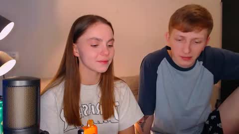 Snapshot of dyrinda chatting on 12/13/24, 10:13 Julia and Dima online show from 12/13/24, 10:13