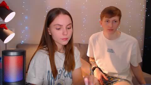 Snapshot of dyrinda chatting on 12/27/24, 12:29 Julia and Dima online show from 12/27/24, 12:29