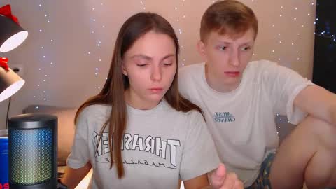 Snapshot of dyrinda chatting on 01/22/25, 12:48 Julia and Dima online show from 01/22/25, 12:48