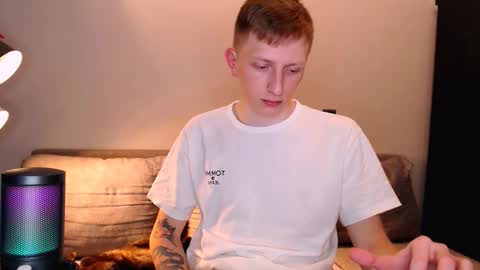 Snapshot of dyrinda chatting on 10/28/25, 10:34 Julia and Dima online show from 10/28/25, 10:34