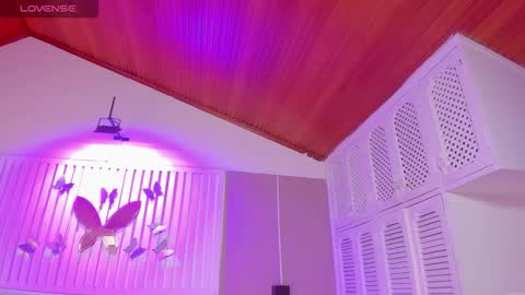 Juana online show from 11/13/25, 11:09