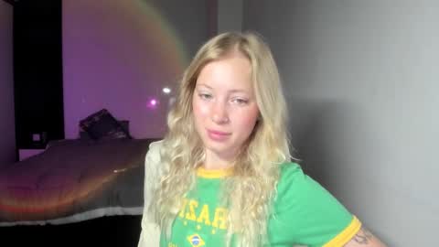 fansly - yourbestbaby online show from 02/17/25, 03:15