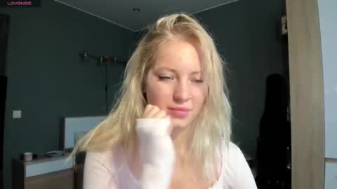 fansly - yourbestbaby online show from 03/08/25, 07:05